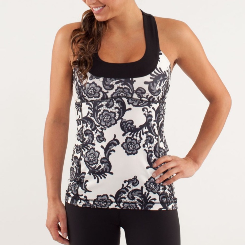 Lululemon Laceoflage Scoop Neck Tank